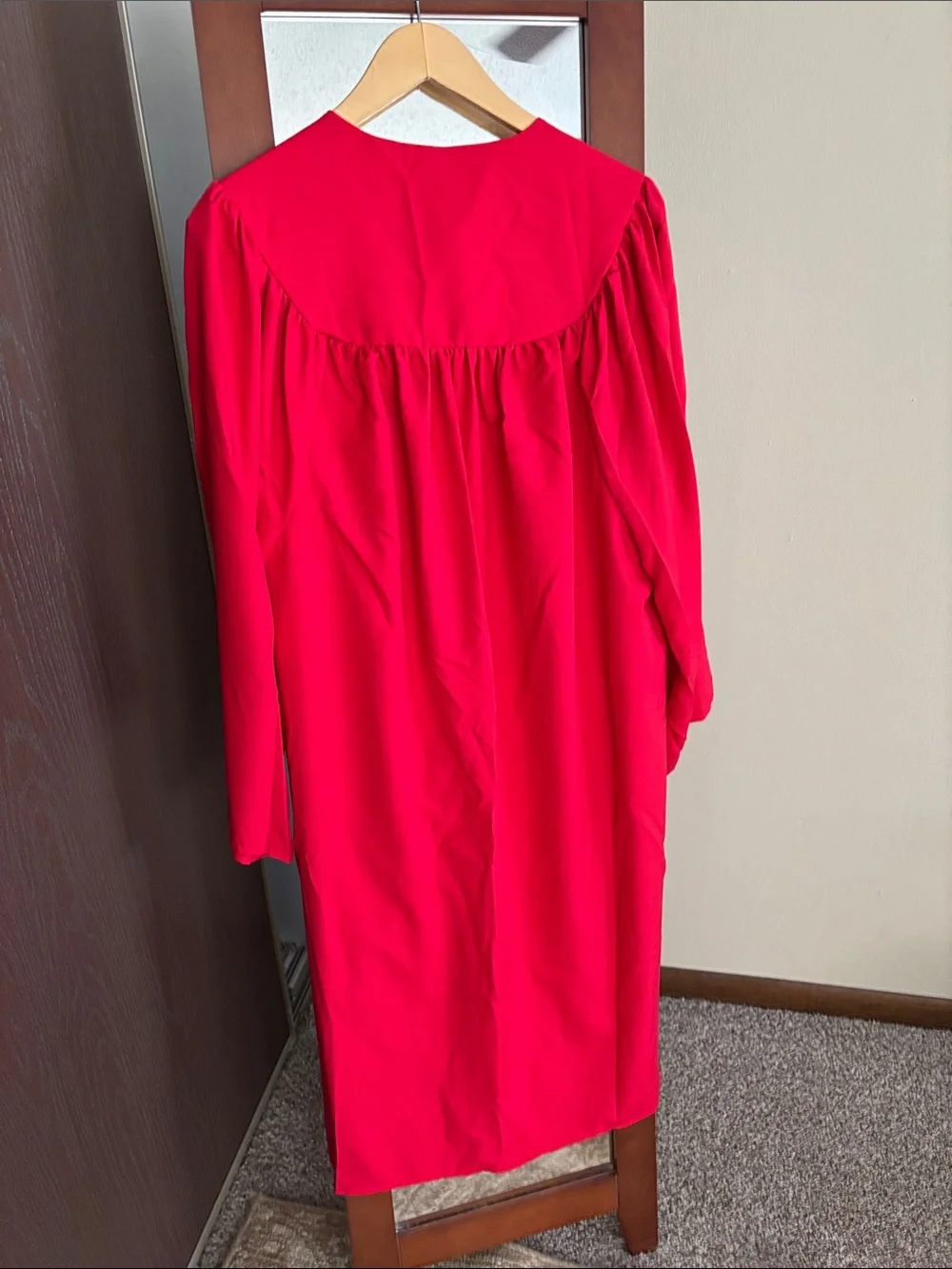 Red Graduation Gown - Picture 5 of 6